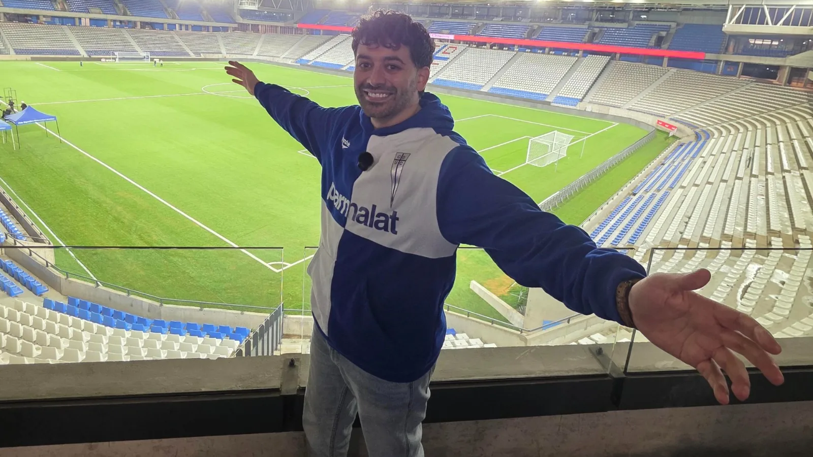 Bruno Sampieri en un estadio de fútbol